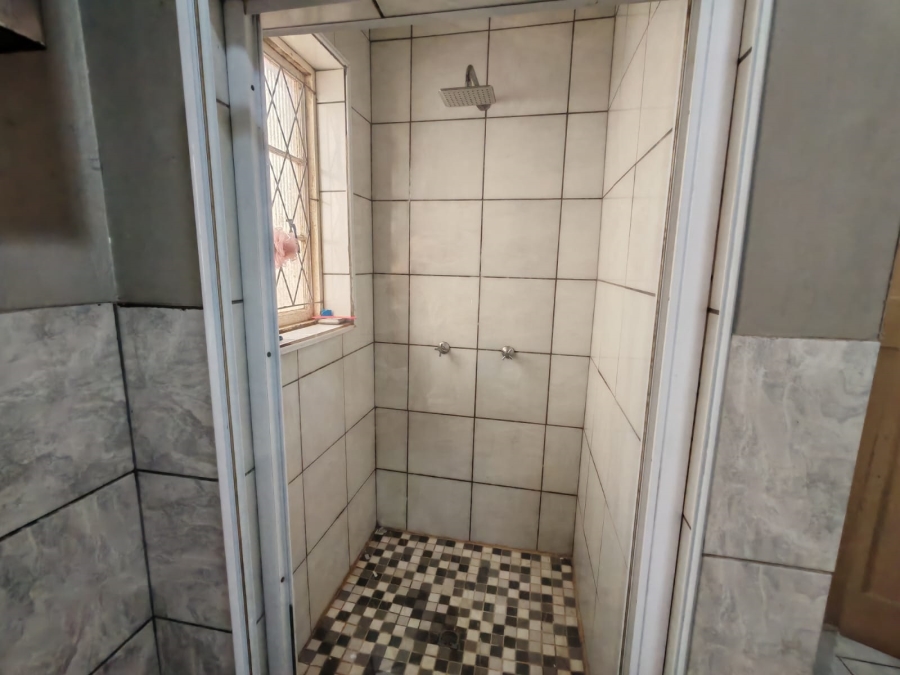 8 Bedroom Property for Sale in Sydenham Eastern Cape